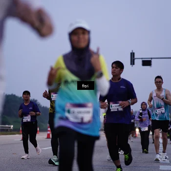 Runner Photo 7447859