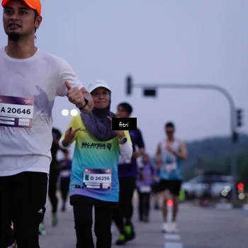 Runner Photo 7447861
