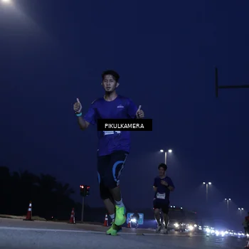 Runner Photo 7447863