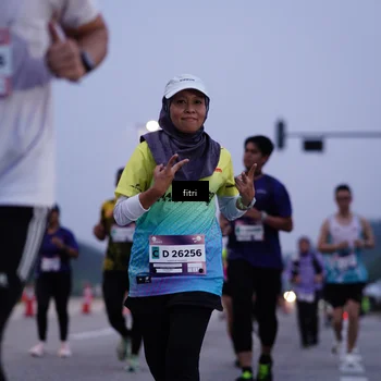 Runner Photo 7447875