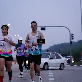 Runner Photo 7447877