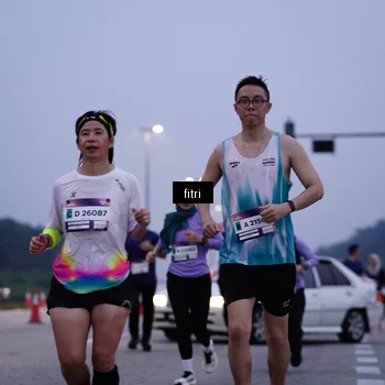 Runner Photo 7447881
