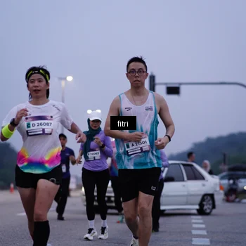 Runner Photo 7447893