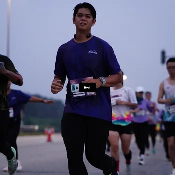 Runner Photo 7447907