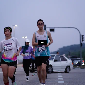Runner Photo 7447916