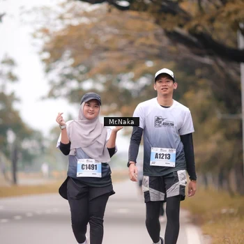 Runner Photo 7447930