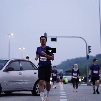 Runner Photo 7447935