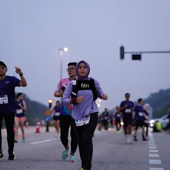 Runner Photo 7447942