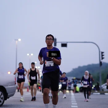 Runner Photo 7447944