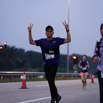Runner Photo 7447955