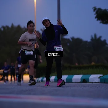 Runner Photo 7447959
