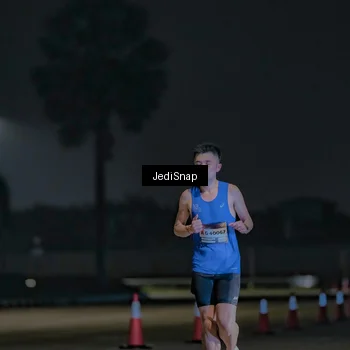 Runner Photo 7447961