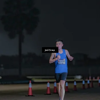 Runner Photo 7447969