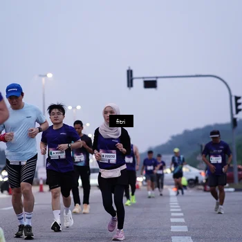 Runner Photo 7447994