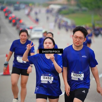 Runner Photo 7447996