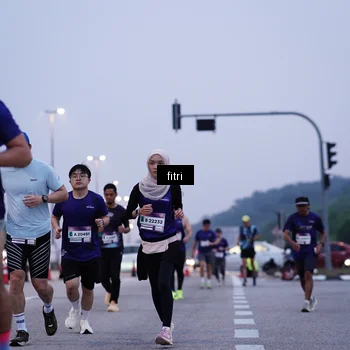 Runner Photo 7448009