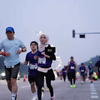 Runner Photo 7448015