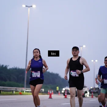 Runner Photo 7448016