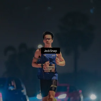 Runner Photo 7448050