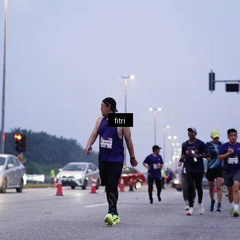 Runner Photo 7448115