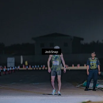 Runner Photo 7448210