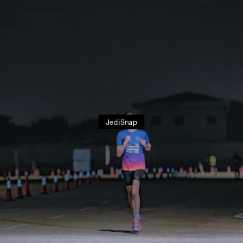 Runner Photo 7448250