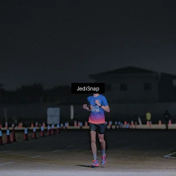 Runner Photo 7448251