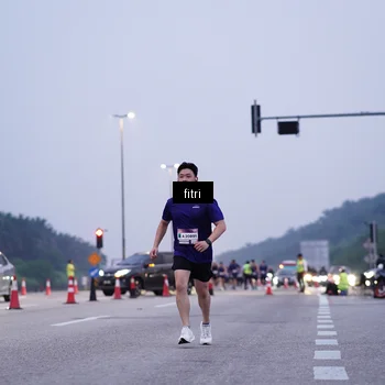 Runner Photo 7448260