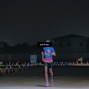 Runner Photo 7448263