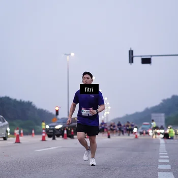 Runner Photo 7448270