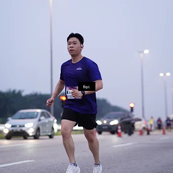 Runner Photo 7448288