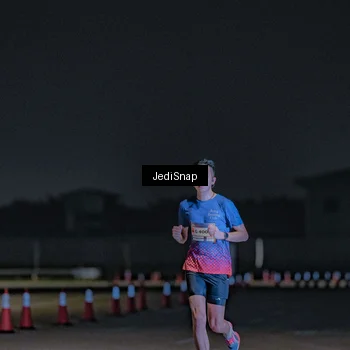 Runner Photo 7448297