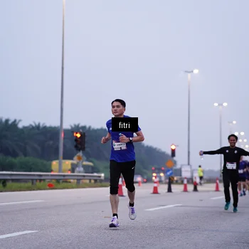 Runner Photo 7448307