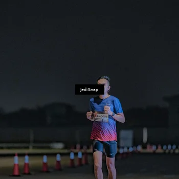 Runner Photo 7448316