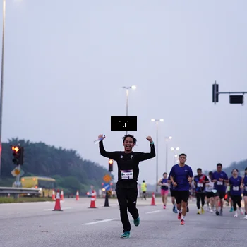Runner Photo 7448323