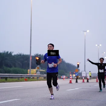Runner Photo 7448324