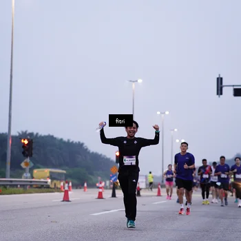 Runner Photo 7448337