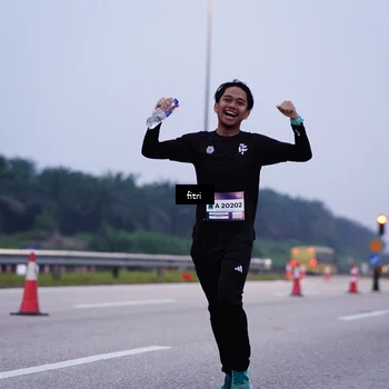 Runner Photo 7448347