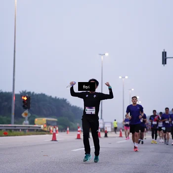 Runner Photo 7448348