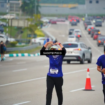 Runner Photo 7448352