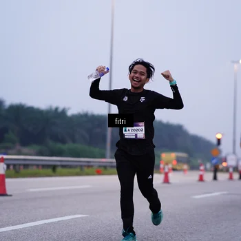 Runner Photo 7448353