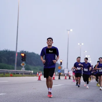 Runner Photo 7448365