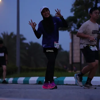 Runner Photo 7448375