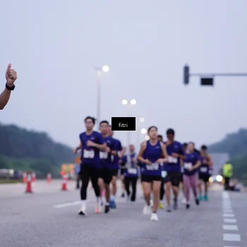 Runner Photo 7448383
