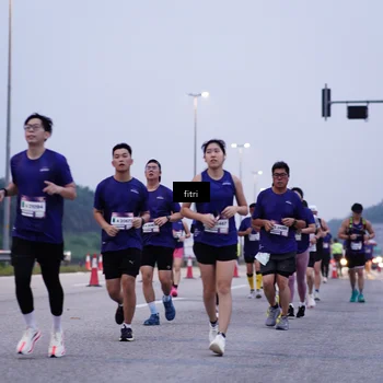 Runner Photo 7448391