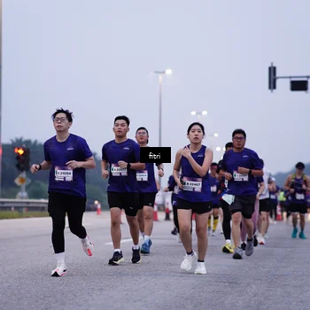 Runner Photo 7448392