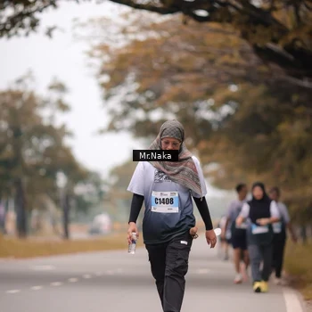 Runner Photo 7448401