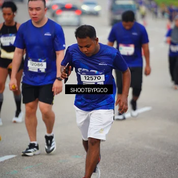 Runner Photo 7448405