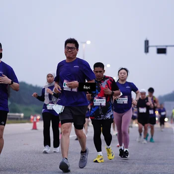Runner Photo 7448415