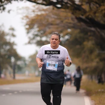Runner Photo 7448420